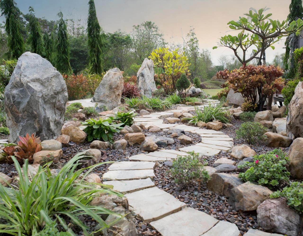 Piedras jardin comprar baratas troncos caminos