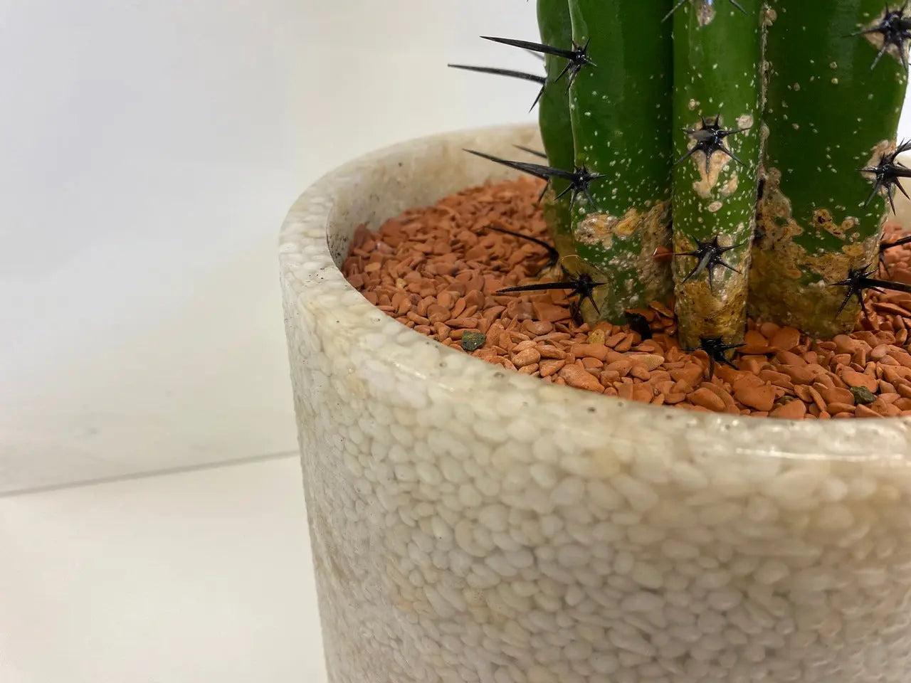 Canto rodado Chamota ventajas frente a la arlita