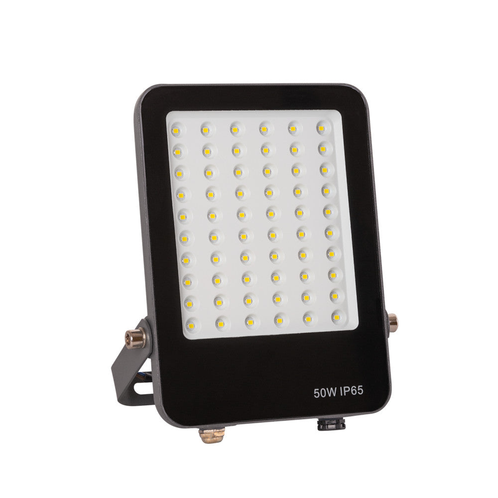 Proyector LED para exterior 50W 5500Lm IP66 6000ºK 120º — Vetonek