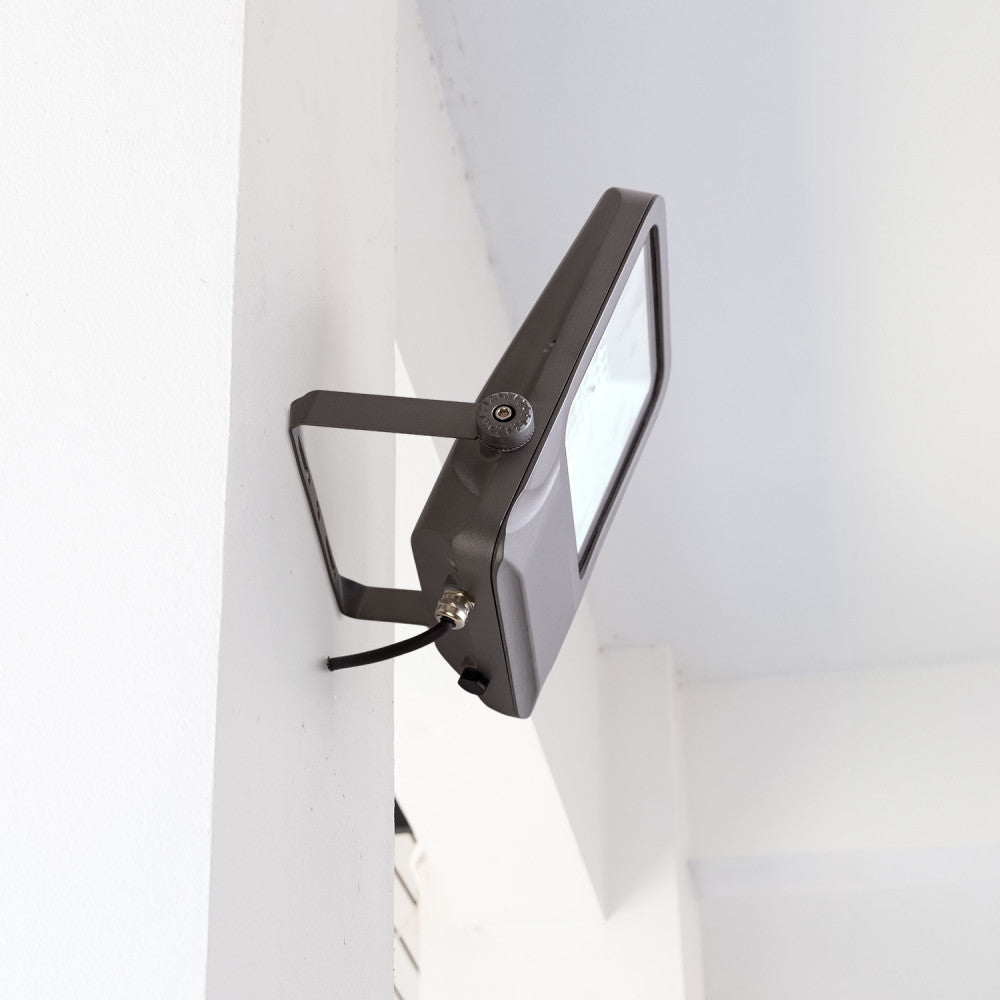 Proyector LED 50W 9000Lm 120º 5000ºK IP65 Driver Moso — Vetonek (9)