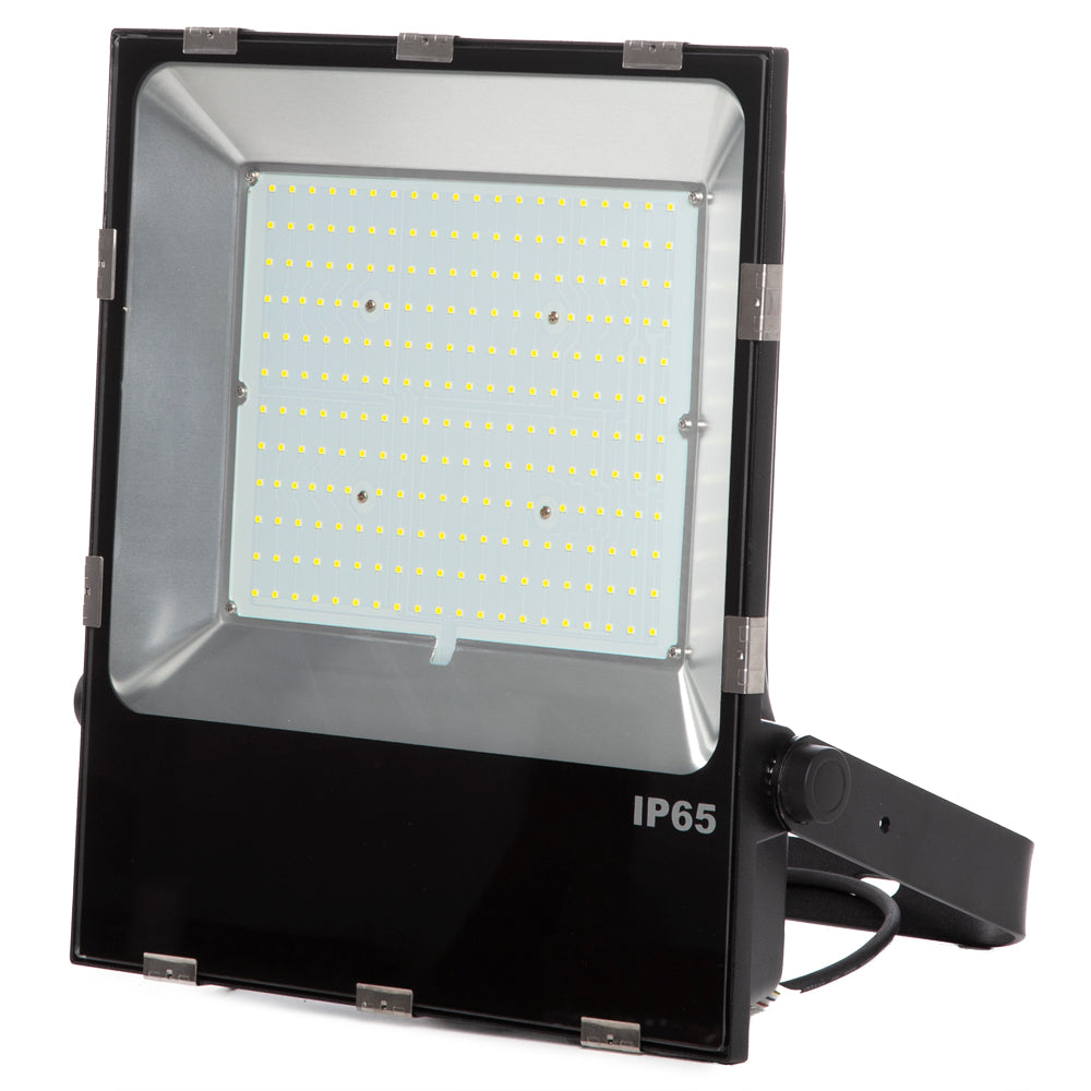 Proyector LED 200W 34000Lm 6000ºK PRO SMD3030 IP65 Regulable — Vetonek