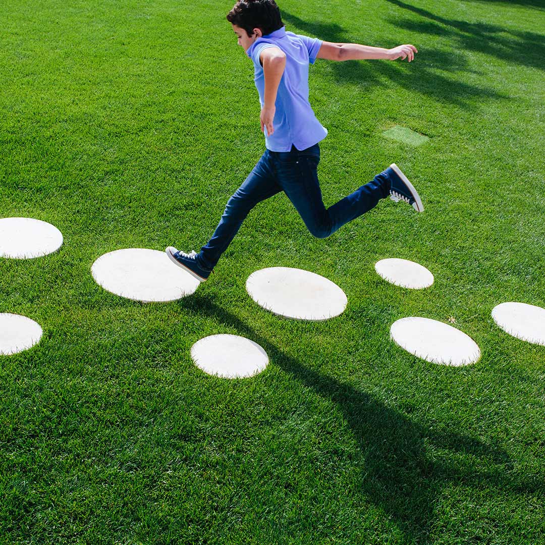 Césped Denia Xtra S40: Naturalidad y Resistencia para tu Jardín Vetonek