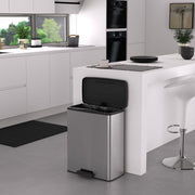 Lixeira com pedal Curver prateada decorativa, design elegante e funcional para casa - Vetonek