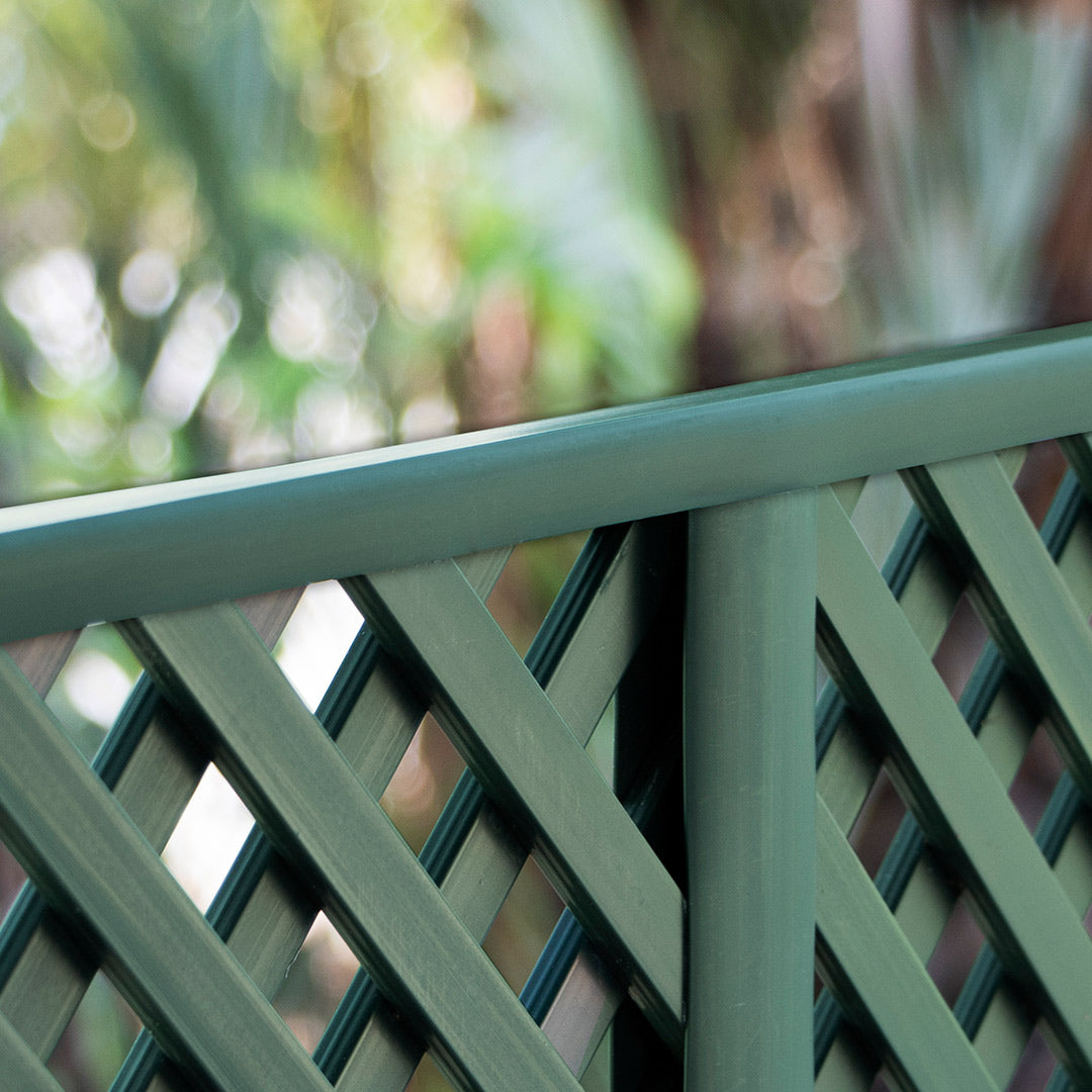 Perfil Remate «U» Celosía PVC Verde - Acabado Profesional Vetonek