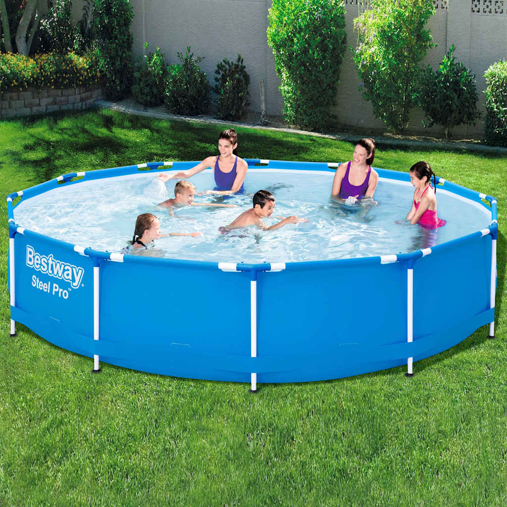 Piscina Steel Pro de 366x76 cm ideal para jardines y espacios al aire libre.