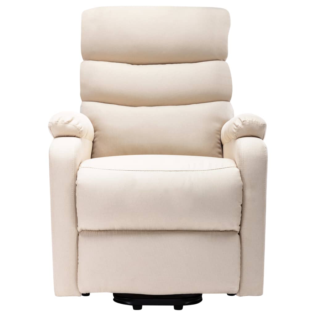 Masser le fauteuil en tissu à la crème