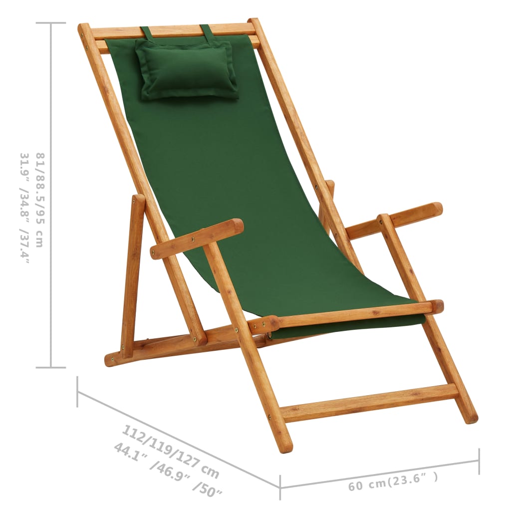 Eucalyptus et chaise de plage pliante en bois vert