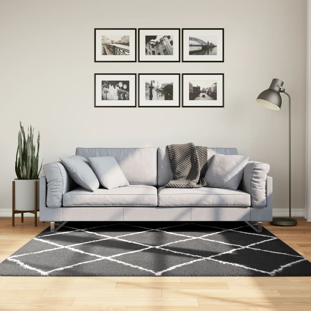 Modern Long Hair Carpet Pamplona Black and Cream 160x160cm