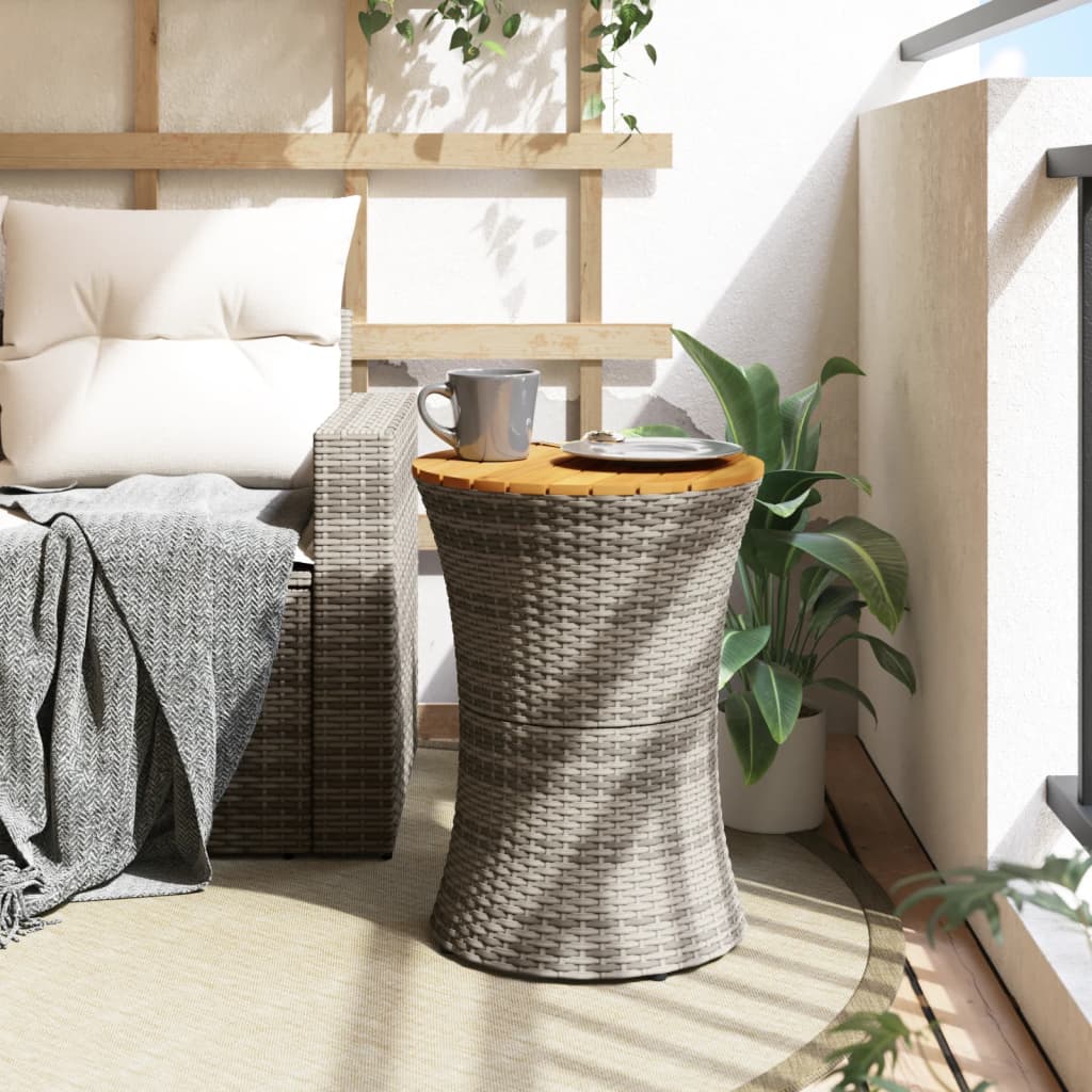 Synthetic Ratán and Gray Drum Shape Table and Gray Wood