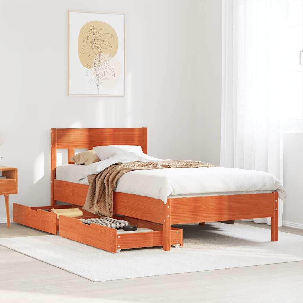 Estructura de cama de madera de pino marrón con somier y cajones de almacenamiento, dormitorio moderno y acogedor.