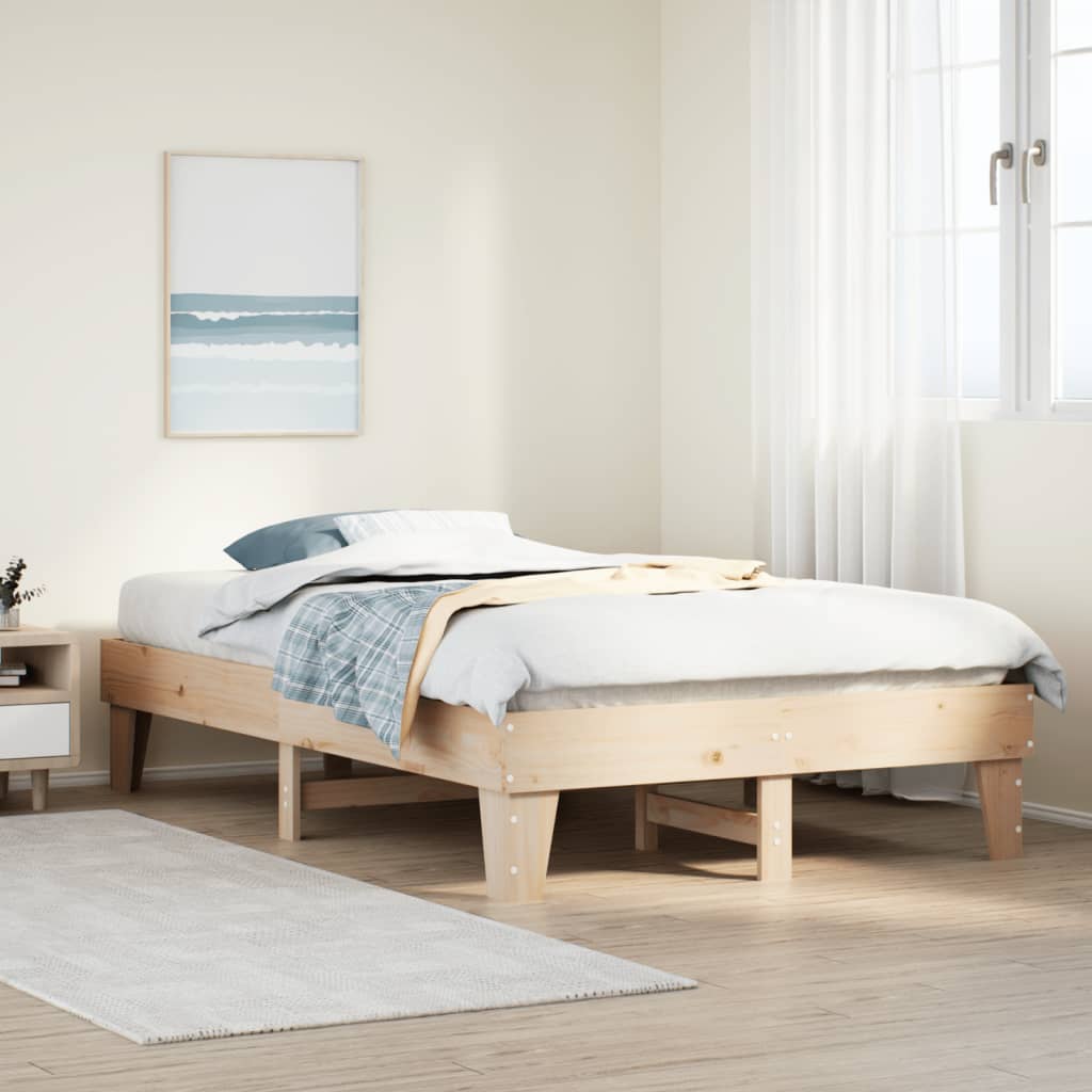 Estructura de cama de madera de pino maciza de 120x200 cm en dormitorio moderno con decoración minimalista.