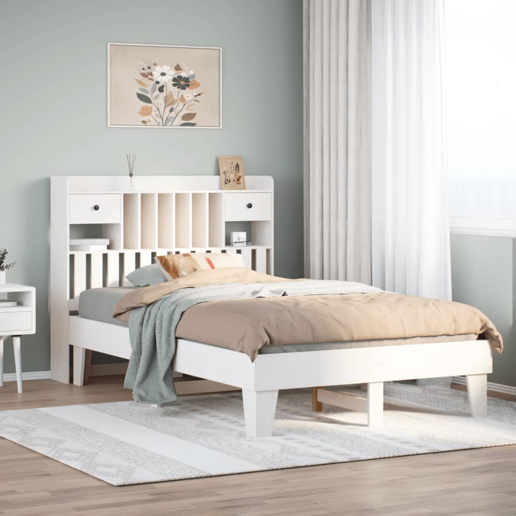 Estructura de cama blanca de madera maciza 120x190 cm en dormitorio acogedor con cabecero y mesitas.