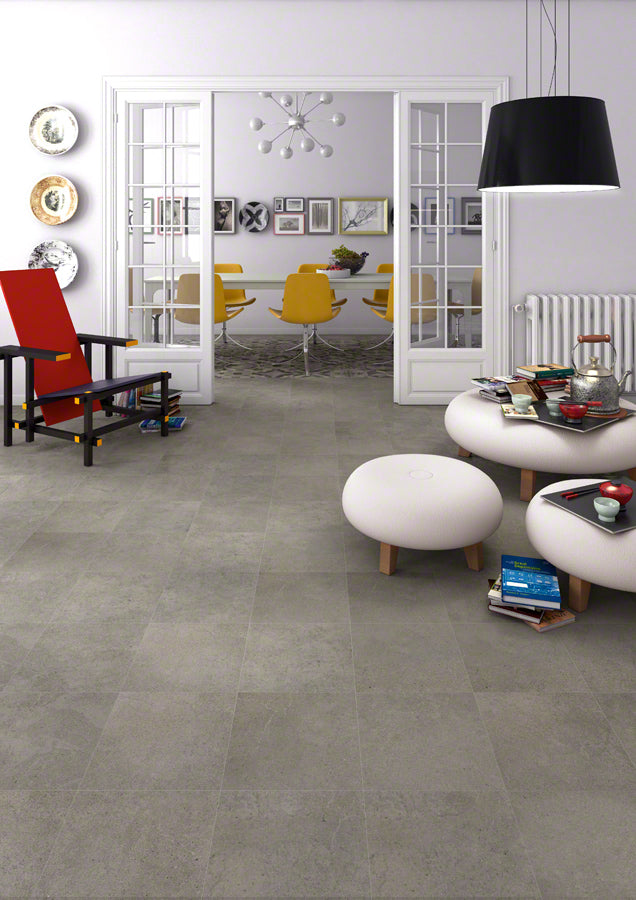 Ambiente interior con suelo efecto cemento Rieti Grafito - Vetonek