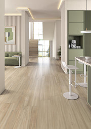 Ambiente cocina con suelo efecto madera Belluno Natural - Vetonek