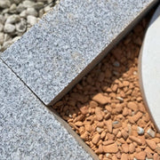 Bordillo, bordura piqueta de granito blanco gris y negro Acabado Natural, Antideslizante, Barato, Bordillos, Caminos, Colores Claros, Colores Grises, Espacio exterior, Espacio público, Exclusivo, Exteriores, Jardin, Piedra, Piedra natural, Piquetas, Rectangular, Senderos, Top Ventas, Vallas