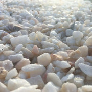 Grava Blanca Rosa Acabado Natural, Blanco, Caminos, Color Claro, Exclusivo, Grava Blanca, Grava Multicolor, Gravas, Gravas jardín, Piedra, Piedra acuarios, Piedra Blanca, Piedra jardin, Piedra para estabilizador de gravas, Piedras Blancas, Piedras Claras, Piedras con vetas, Piedras exclusivas, Piedras multicolor, Piedras Premium, Premium