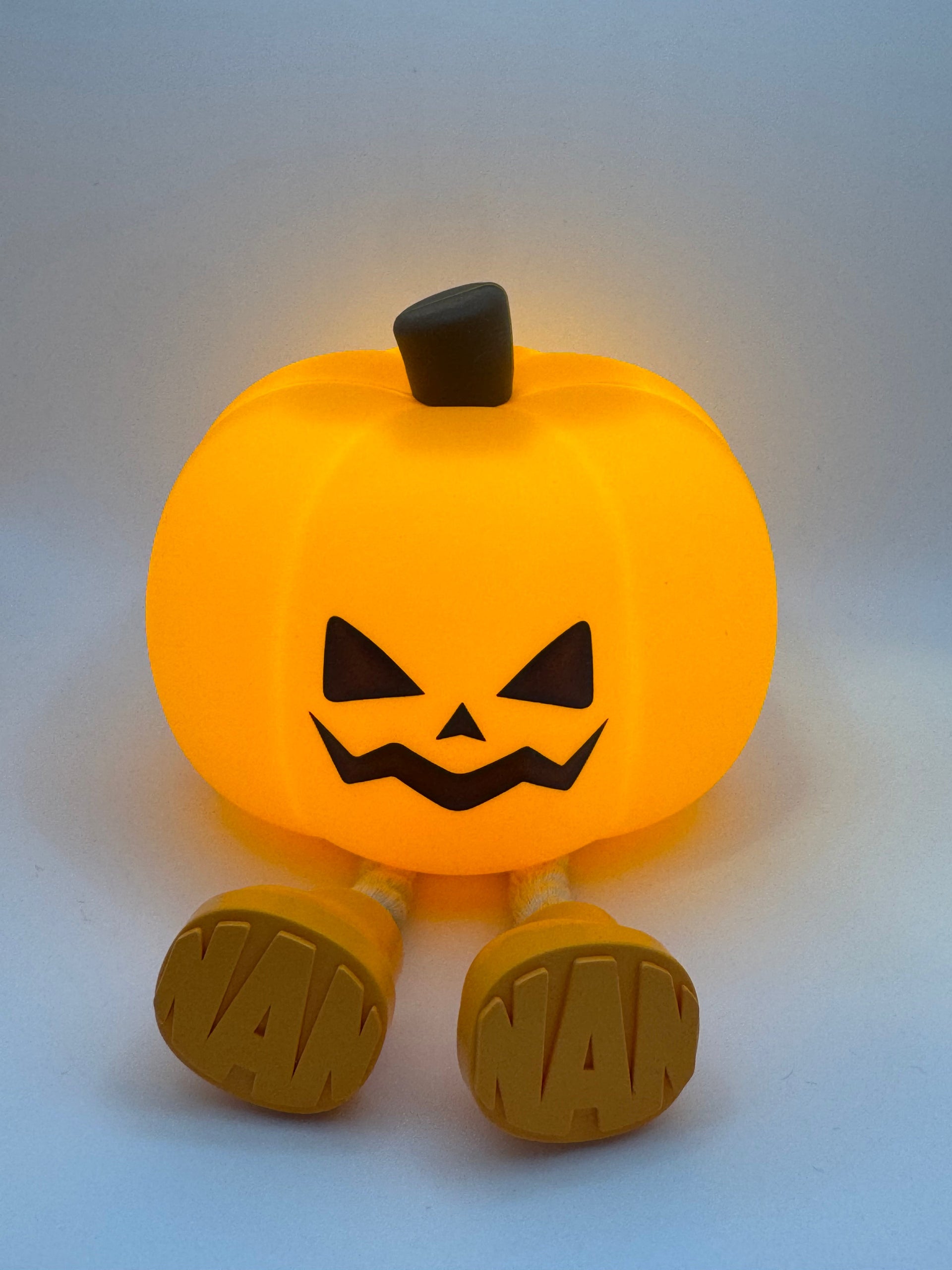 Lámpara de Noche Calabaza Halloween – Silicona Suave, Táctil y Recargable - Vetonek