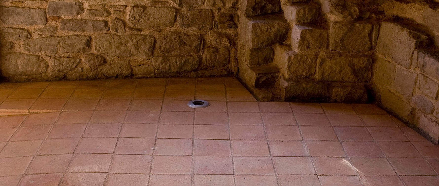 Baldosa Terracota a Mano - Vetonek