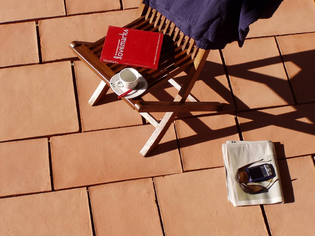 Baldosa Terracota a Mano - Vetonek