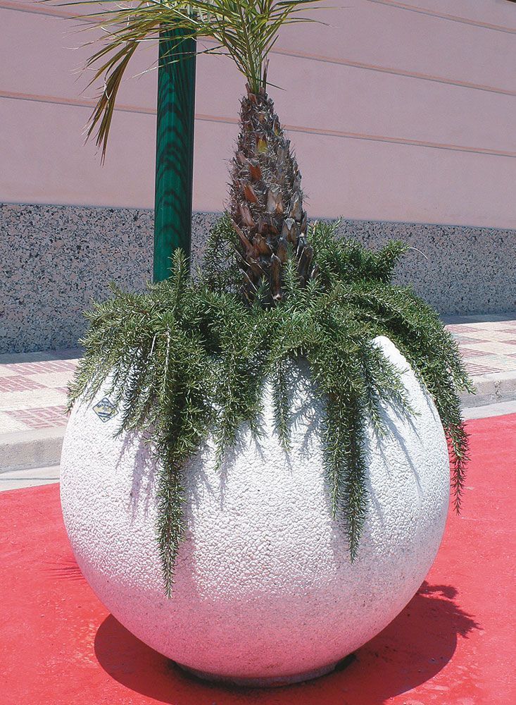 Bolardo Laguna en acceso urbano