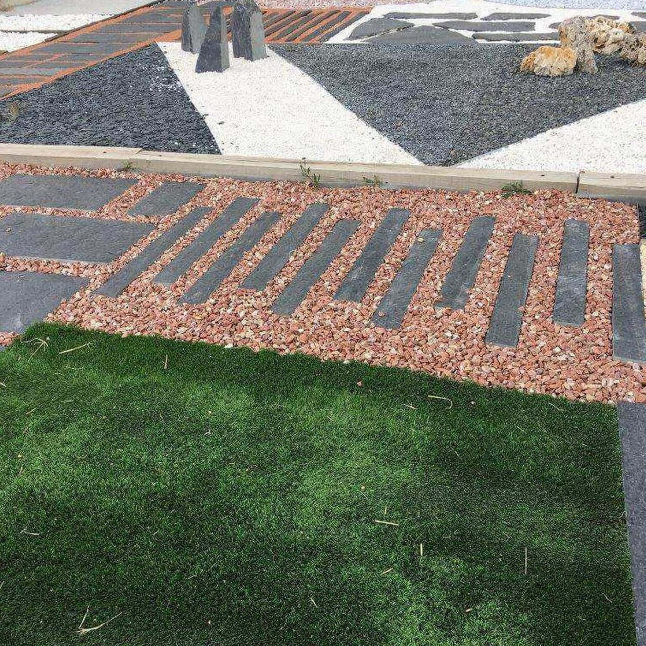 Bordillo Pizarra separador, piqueta o bordura de pizarra jardin Acabado Natural, Antideslizante, Aspecto Monocolor, Barato, Bordillos, Caminos, Colores Negros, Colores Oscuros, Espacio exterior, Espacio público, Exclusivo, Exteriores, Jardin, Piedra, Piedra natural, Piquetas, Pizarra, Senderos, Top Ventas, Vallas