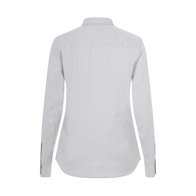 Detalle de cuello y puño de la camisa Oxford de mujer Velilla 405005S - Vetonek