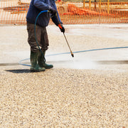 Abujardado Químico Vetonek: Aceite desactivante para Pavimentos de Hormigón de Árido Visto - Vetonek