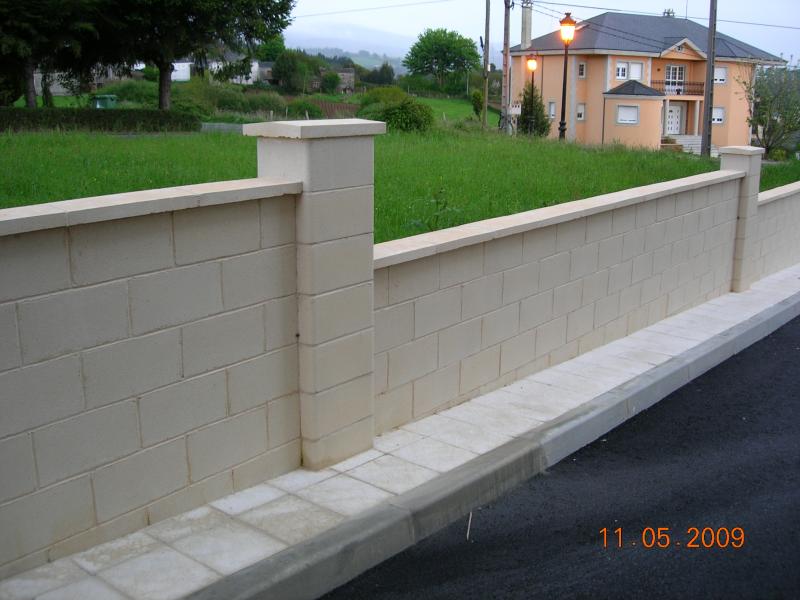 Bloque de hormigón pieza pilar RUGOSA - Vetonek