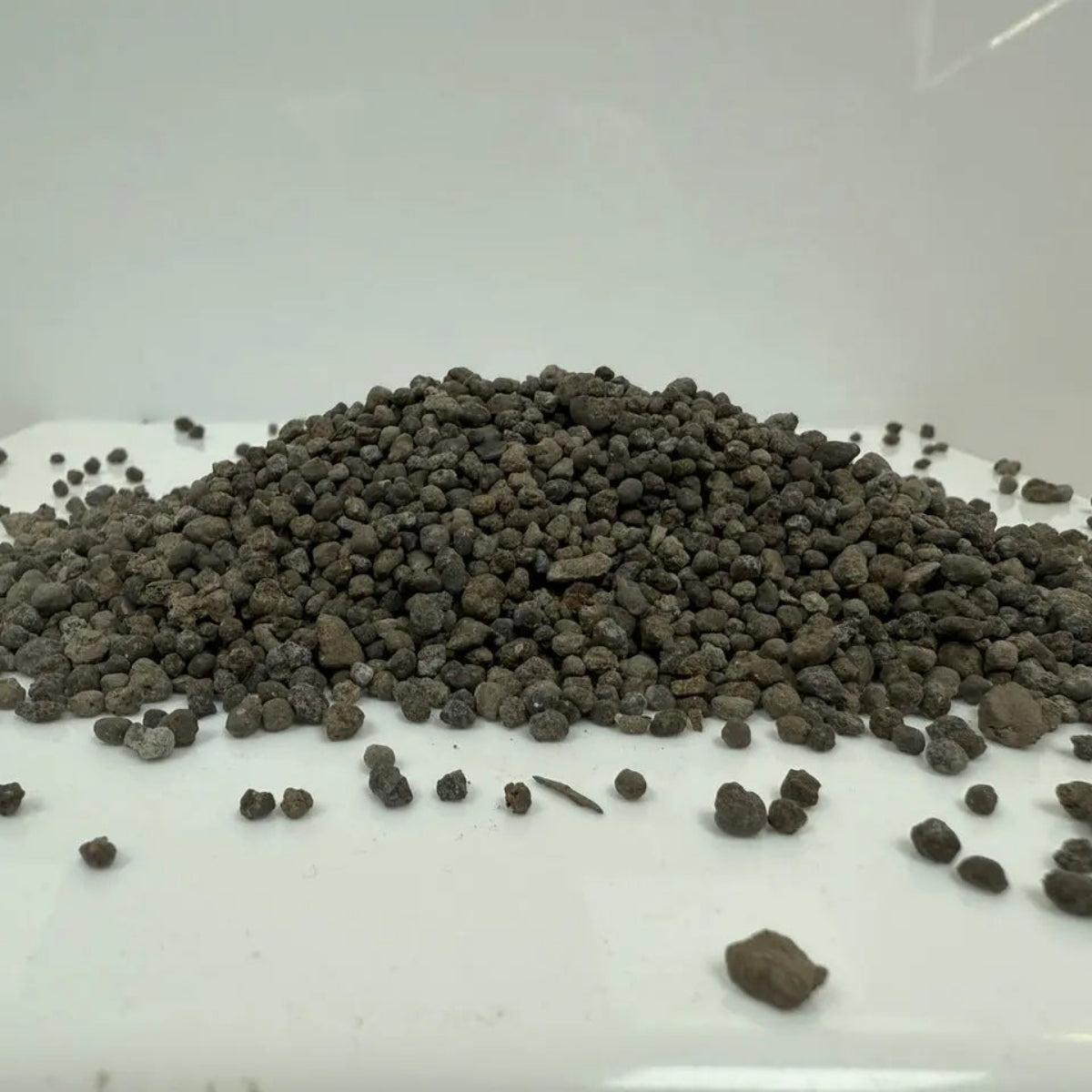 Fertilizante para cesped Mineravi - Revitalizador y potenciador de crecimiento - Vetonek