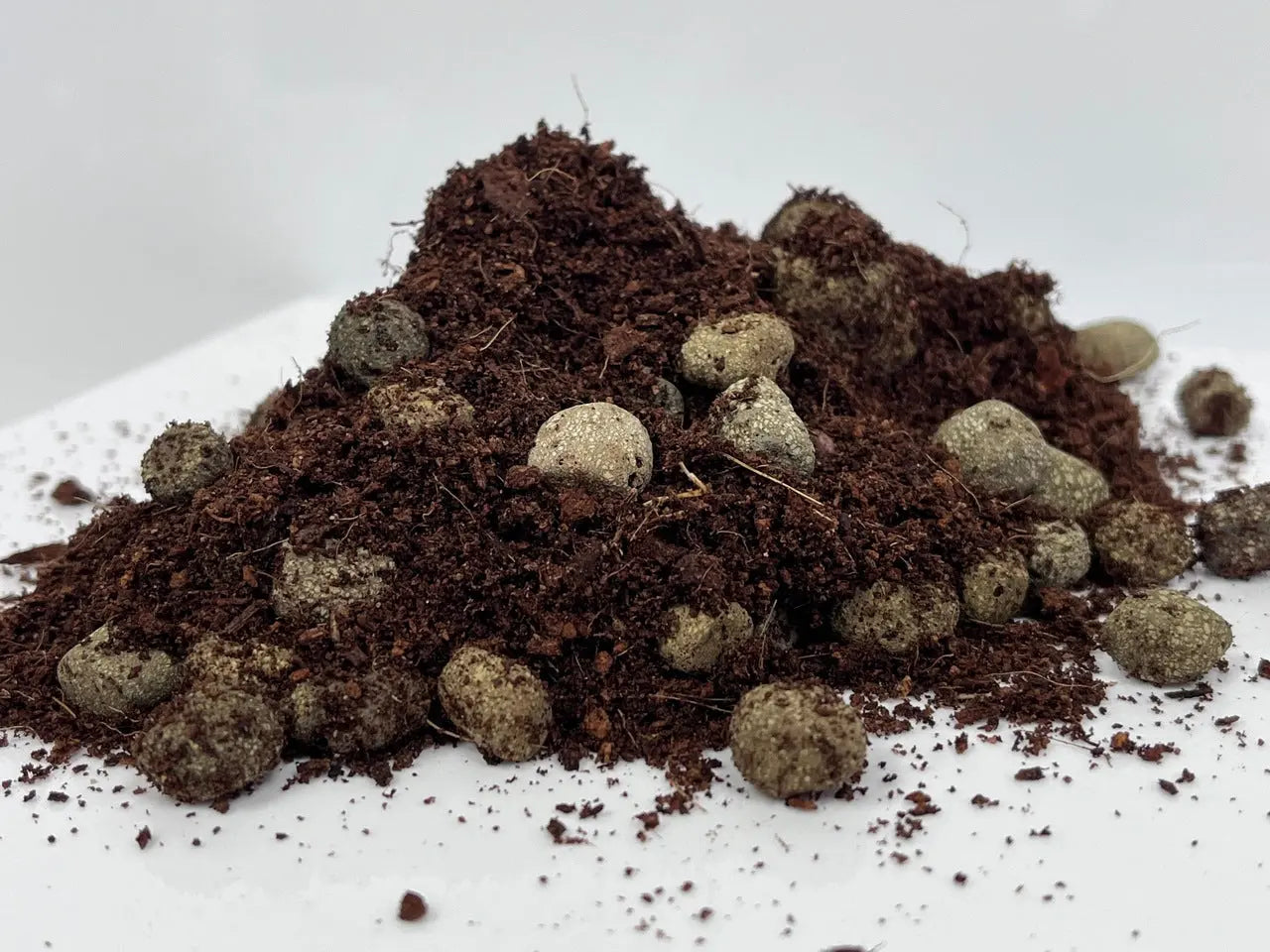 Sustrato Hidropónico | 60% Fibra Coco y 40% Arcilla expandida Vetonek