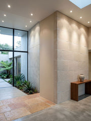 Interior con Revestimiento Ribaforada