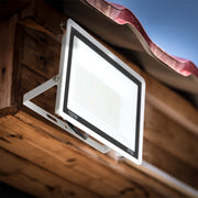 Proyector LED 6000ºK IP66 Regulable Acabado Blanco — Vetonek (2)