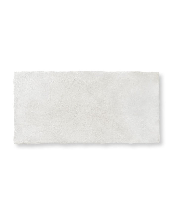 Losa Ainsa de hormigón con textura de piedra labrada, pavimento para jardines y patios - Vetonek