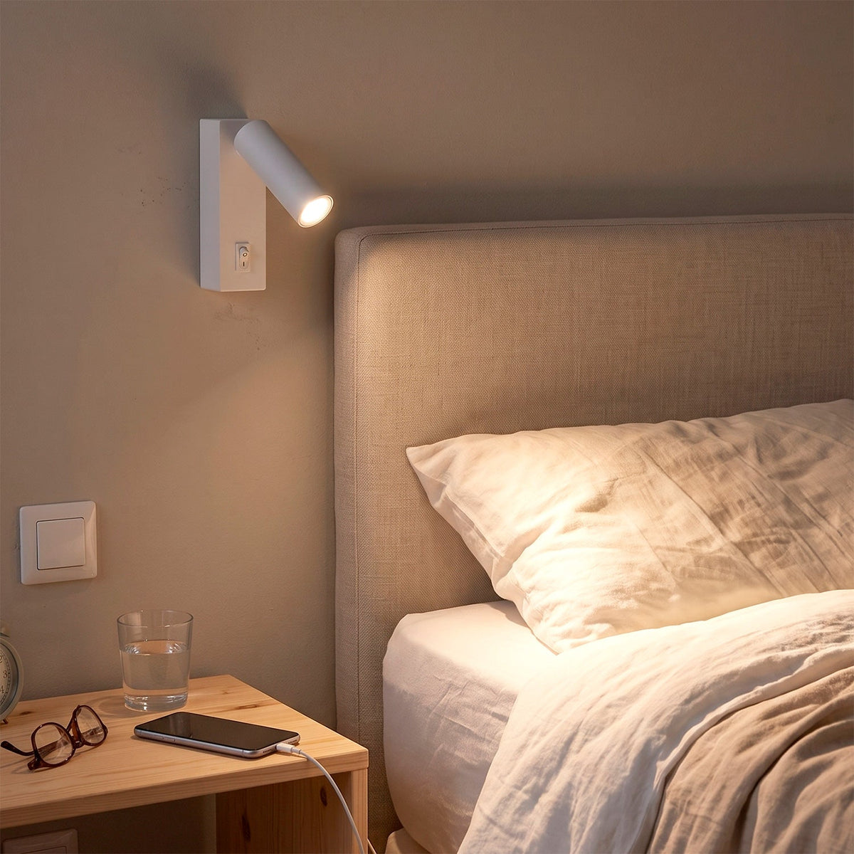 Aplique de pared para lectura 3W Orientable "Halo" Chip CREE — Vetonek