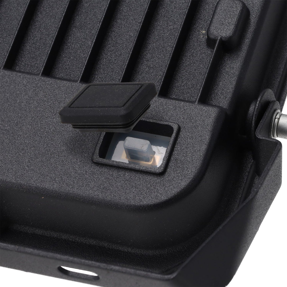 Proyector LED 100Lm/W 3CCT (Tonalidad Luz Ajustable) IP65 IK05 — Vetonek (11)