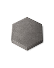Panot Hexagonal Laguardia Bicolor de hormigón, pavimento con cantos biselados para patios y aceras - Vetonek