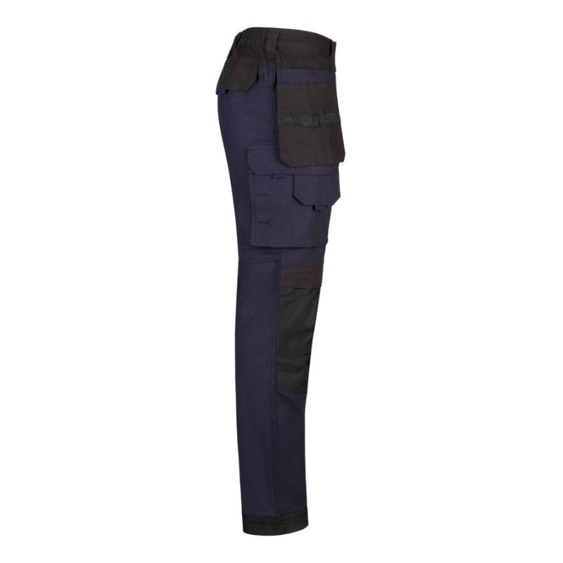 Detalle de los bolsillos flotantes del pantalón Velilla 103019S - Vetonek
