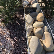 Canto rodado Río Dorado Gaviones Acabado Natural, Cantos rodados, Colores Claros, Colores vivos, Decoracion exteriores, Exclusivo, Exteriores, Gaviones, Multicolor, Muro gavion, Muro gaviones, Pared, Piedra, Piedra jardin, Piedras amarillas, Piedras Claras, Piedras duras, Piedras exclusivas, Piedras grandes, Piedras marrones, Tamaño Gaviones, Top Ventas, Vallas jardin