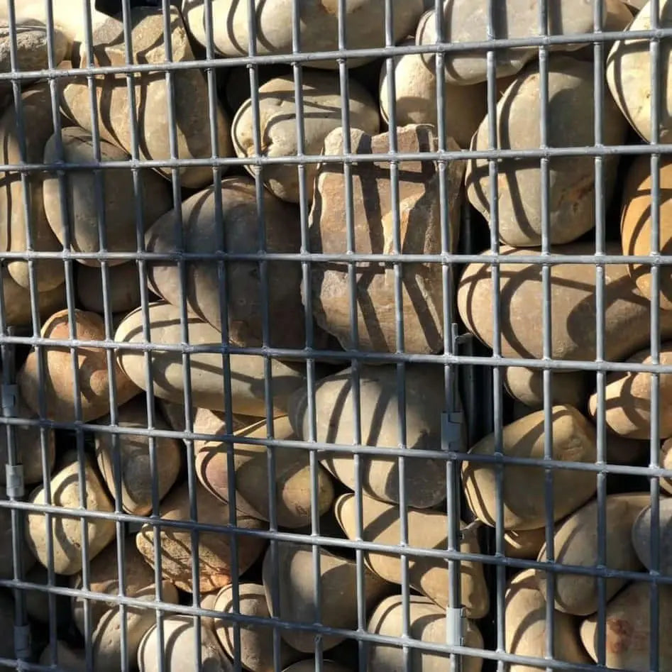 Cantos rodados Río Gaviones piedra barata comprar cantera rocas Acabado Natural, Cantos rodados, Colores Claros, Colores vivos, Decoracion exteriores, Exclusivo, Exteriores, Gaviones, Multicolor, Muro gavion, Muro gaviones, Pared, Piedra, Piedra jardin, Piedras amarillas, Piedras Claras, Piedras duras, Piedras exclusivas, Piedras grandes, Piedras marrones, Tamaño Gaviones, Top Ventas, Vallas jardin