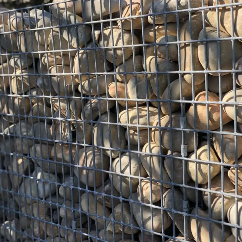 Cantos rodados Río Gaviones piedra barata comprar cantera rocas Acabado Natural, Cantos rodados, Colores Claros, Colores vivos, Decoracion exteriores, Exclusivo, Exteriores, Gaviones, Multicolor, Muro gavion, Muro gaviones, Pared, Piedra, Piedra jardin, Piedras amarillas, Piedras Claras, Piedras duras, Piedras exclusivas, Piedras grandes, Piedras marrones, Tamaño Gaviones, Top Ventas, Vallas jardin