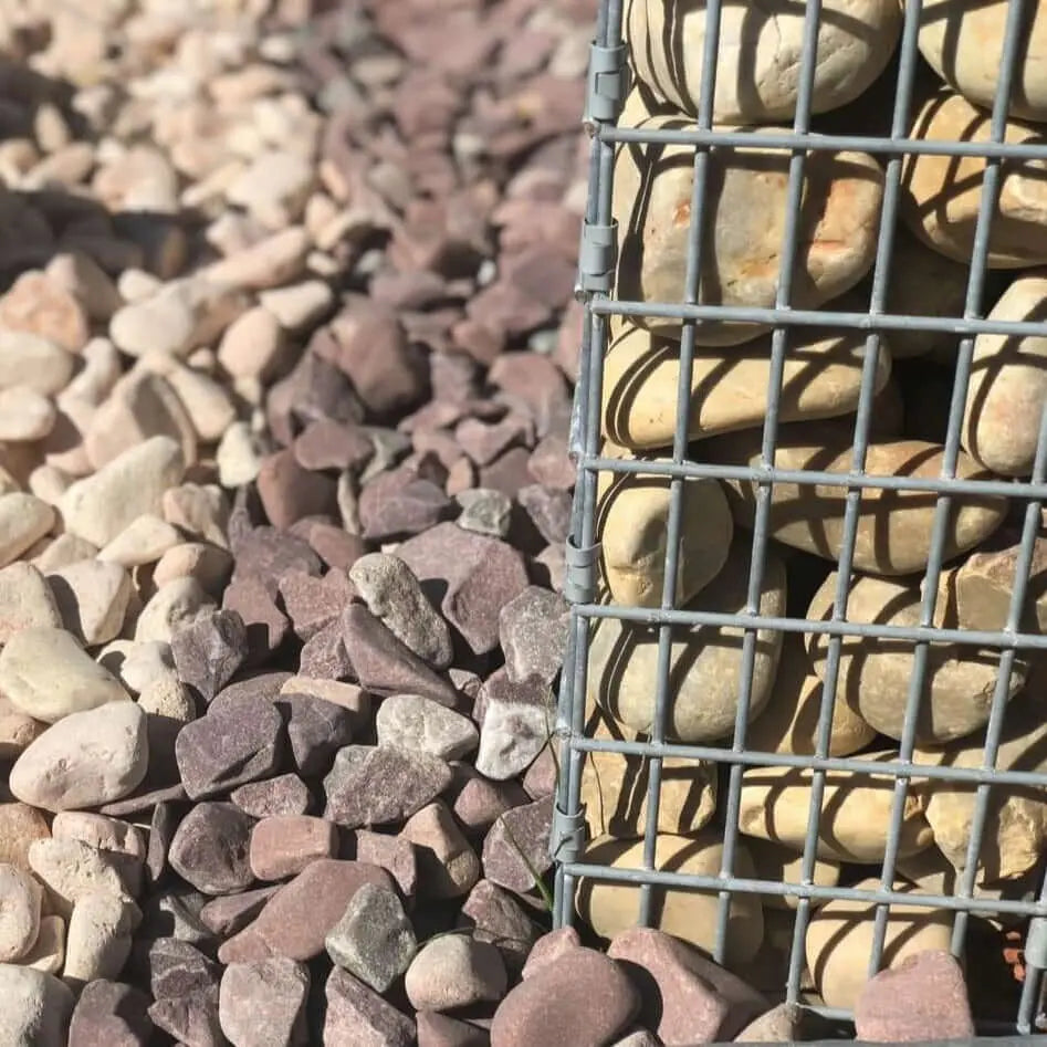 Cantos rodados Río Gaviones piedra barata comprar cantera rocas Acabado Natural, Cantos rodados, Colores Claros, Colores vivos, Decoracion exteriores, Exclusivo, Exteriores, Gaviones, Multicolor, Muro gavion, Muro gaviones, Pared, Piedra, Piedra jardin, Piedras amarillas, Piedras Claras, Piedras duras, Piedras exclusivas, Piedras grandes, Piedras marrones, Tamaño Gaviones, Top Ventas, Vallas jardin