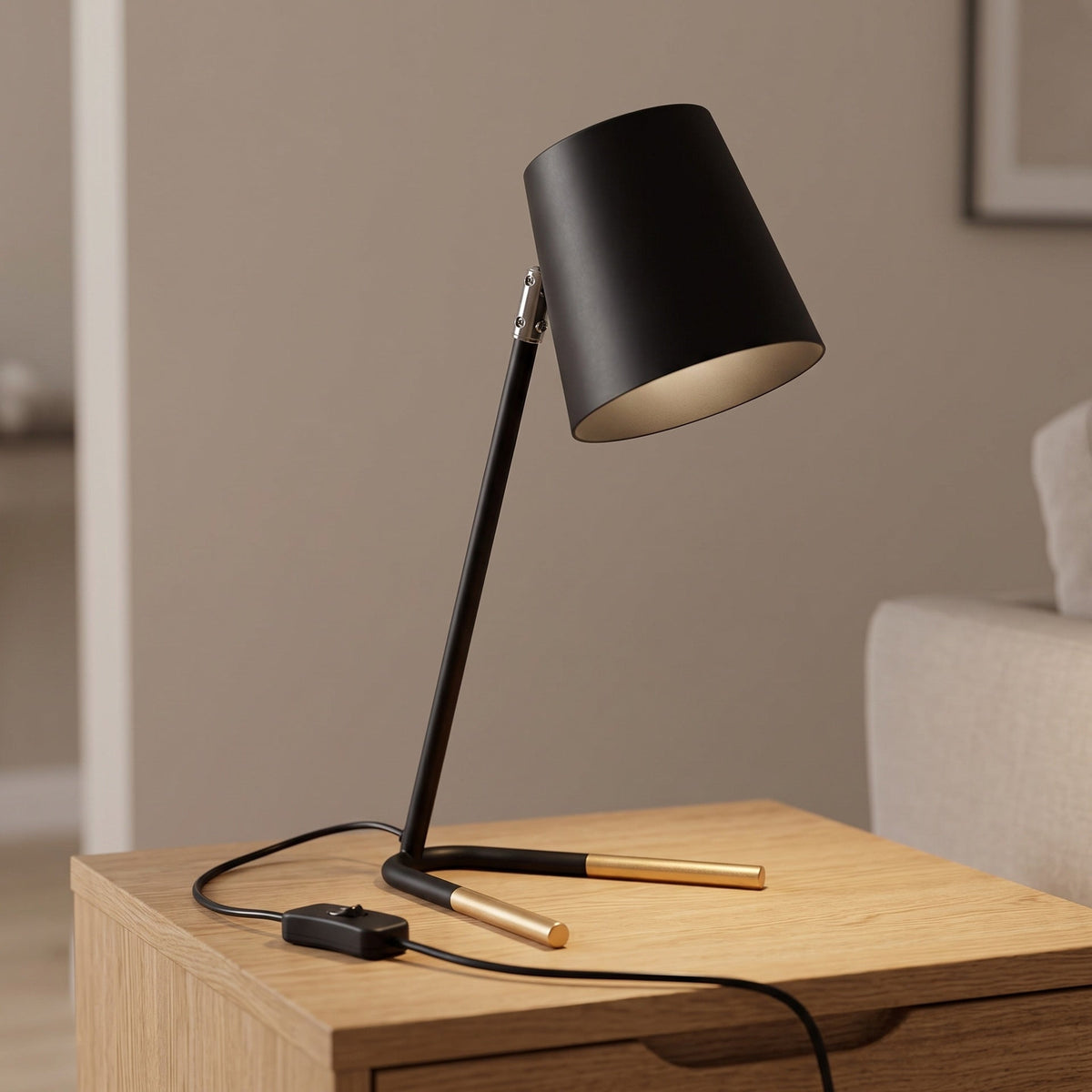 Lámpara de Mesa "Kaitlyn" — Vetonek