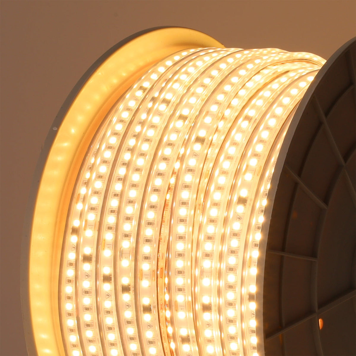 Tira LED SMD 2835 Free Driver 16W/M 1600Lm/M 220VAC IP65 6000ºK Rollo 50M — Vetonek (7)