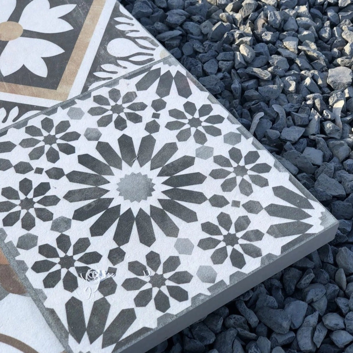 Detalle losa Vetonek Mosaico de gres porcelánico
