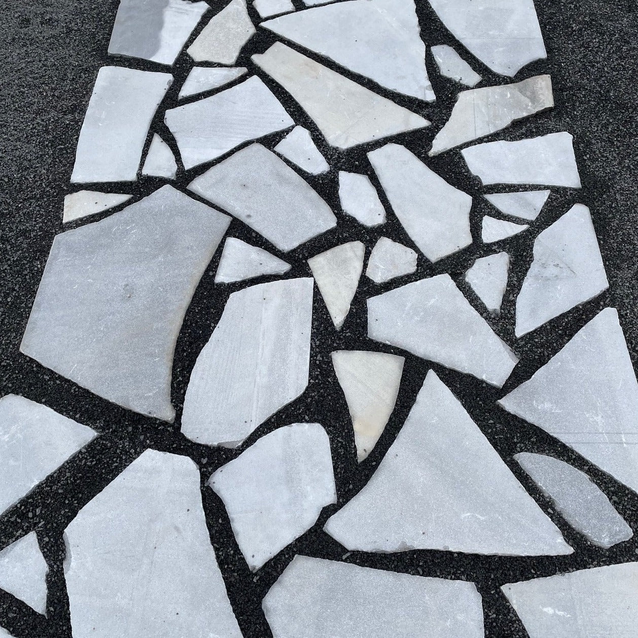 Planchoncillo piedra artificial irregular Palet 14 m²